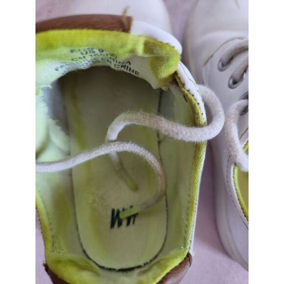 H&M toddler size 9 unisex low cut fashion sneaker white brown leather accent lac - Picture 5 of 6